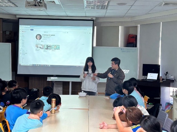 第五區-學生學力提升與多元展能-VR體驗及簡單程式製作課程成果分享